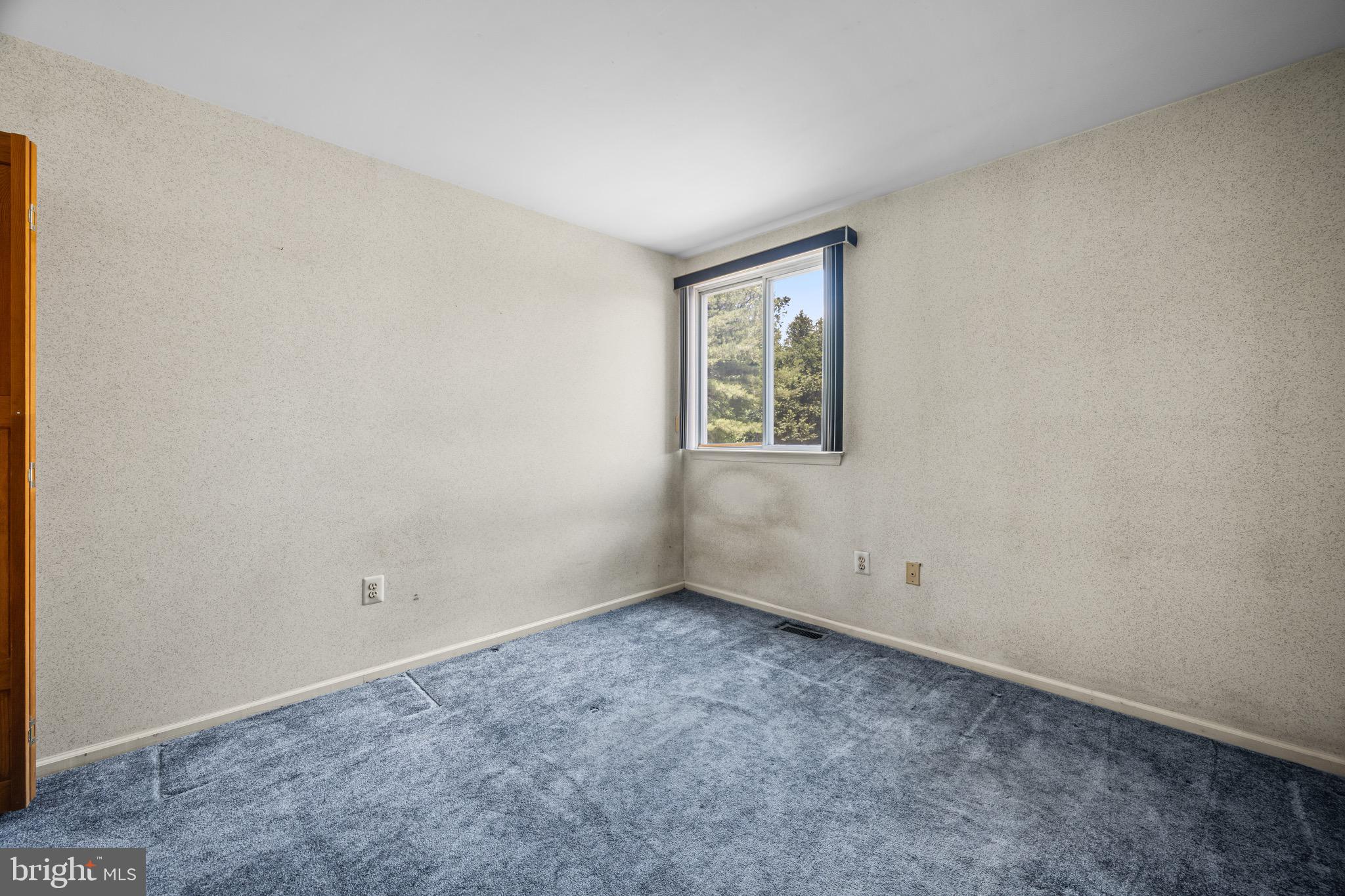 279 TALL PINES DRIVE