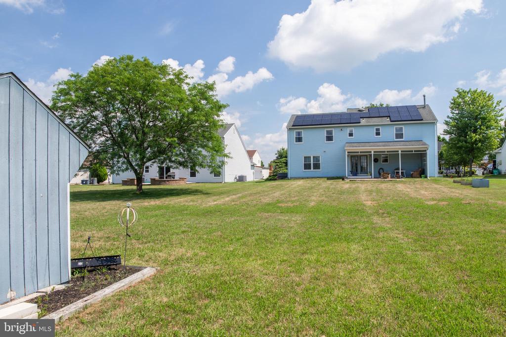 17 APPLETREE LANE