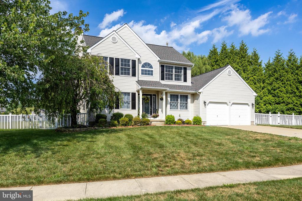 29 Colson Ln