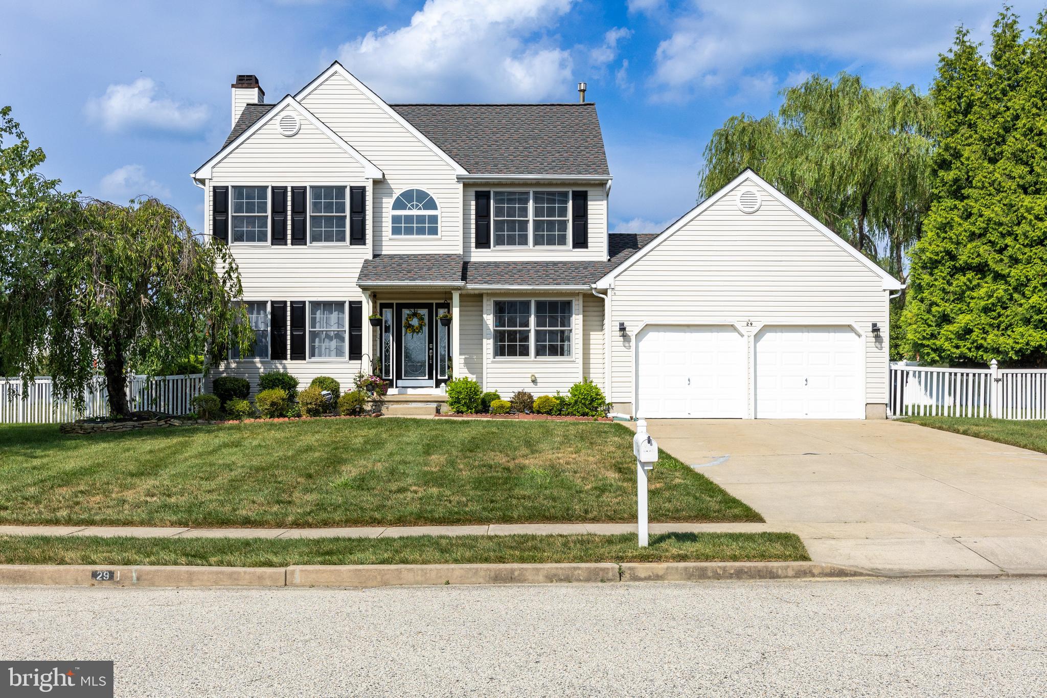 29 Colson Ln