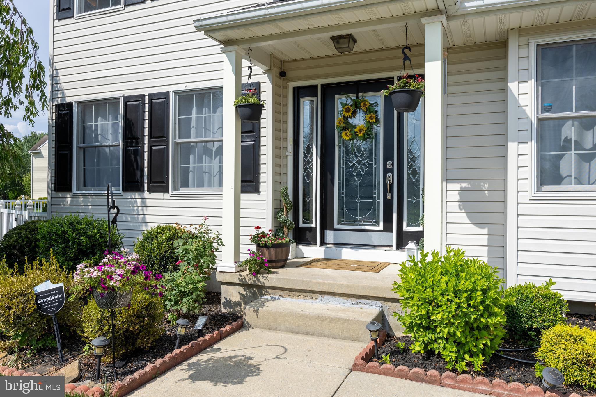 29 Colson Ln