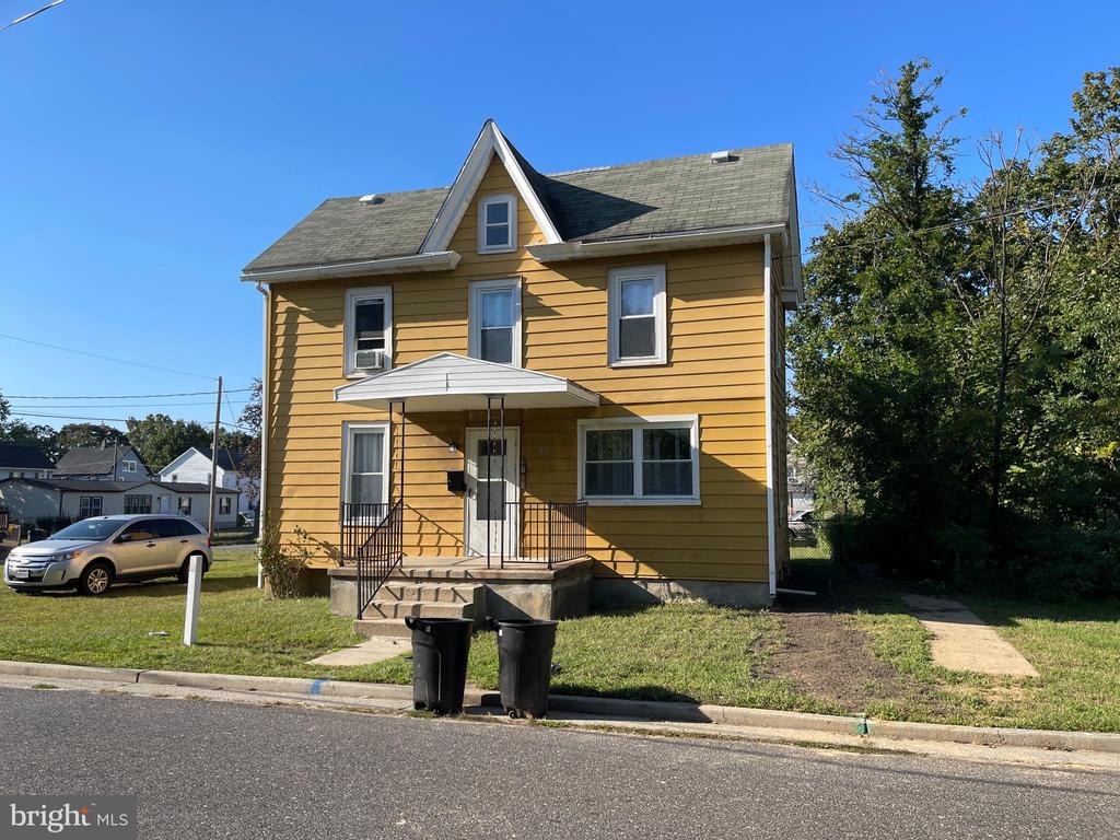 123 W BUCK STREET