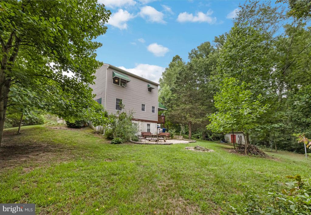 245 COLONY PLACE