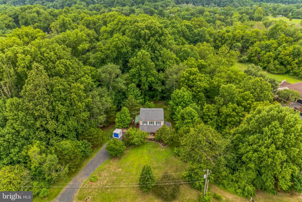 245 COLONY PLACE