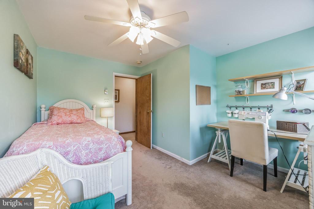 245 COLONY PLACE