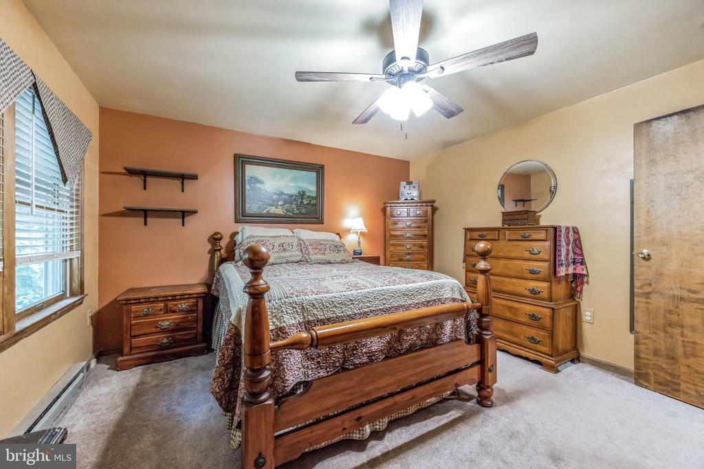 245 COLONY PLACE