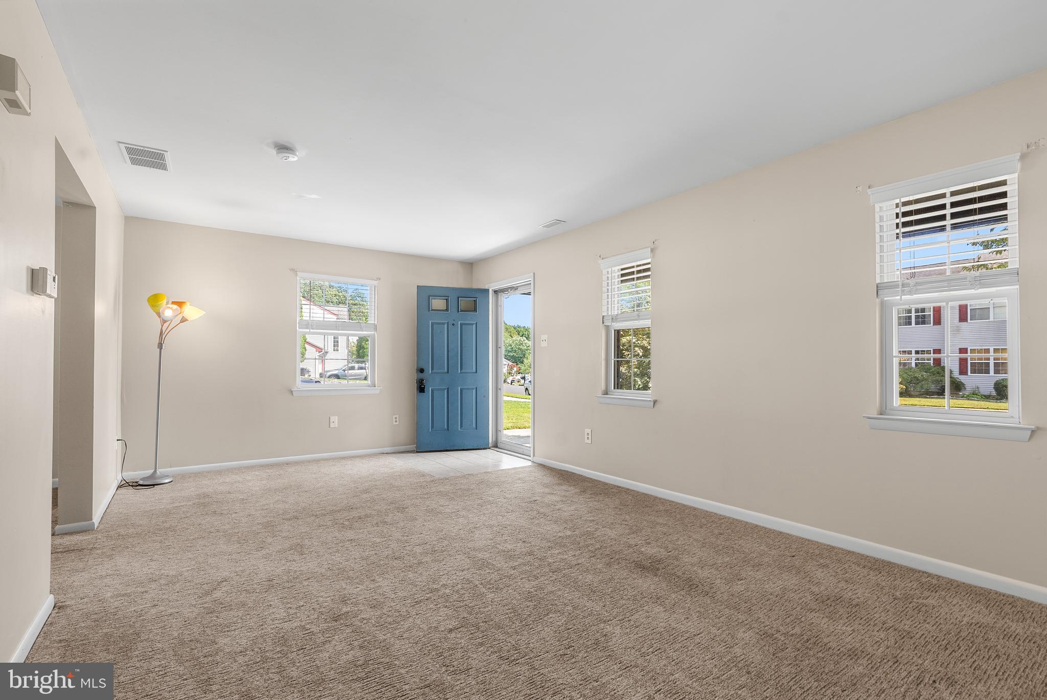 228 Strawbridge Ln