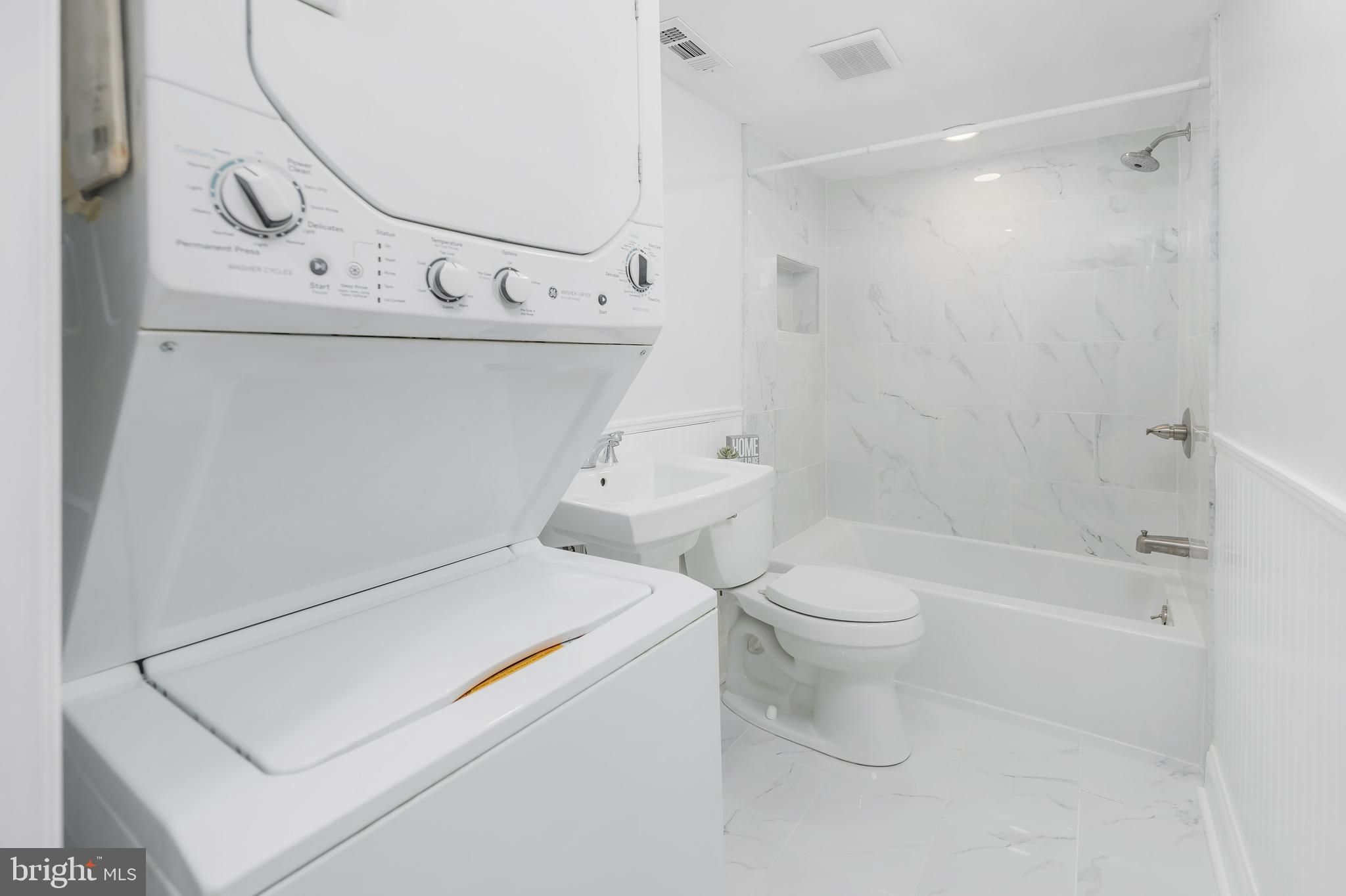 311 WINDING WAY