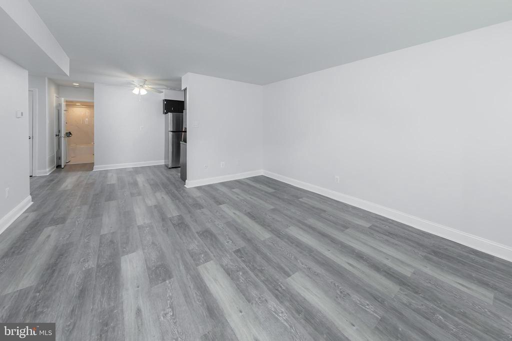 311 WINDING WAY
