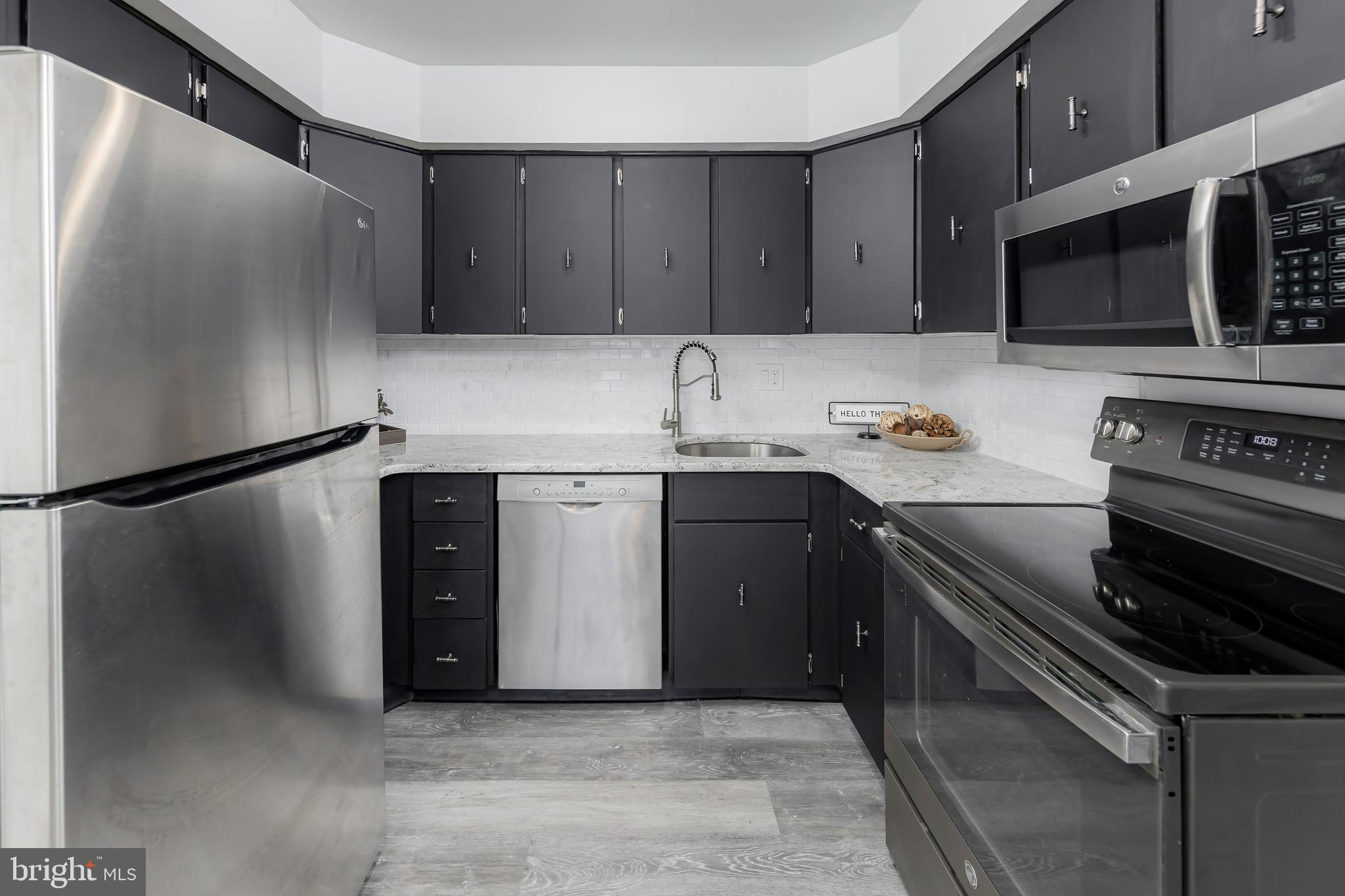 311 WINDING WAY