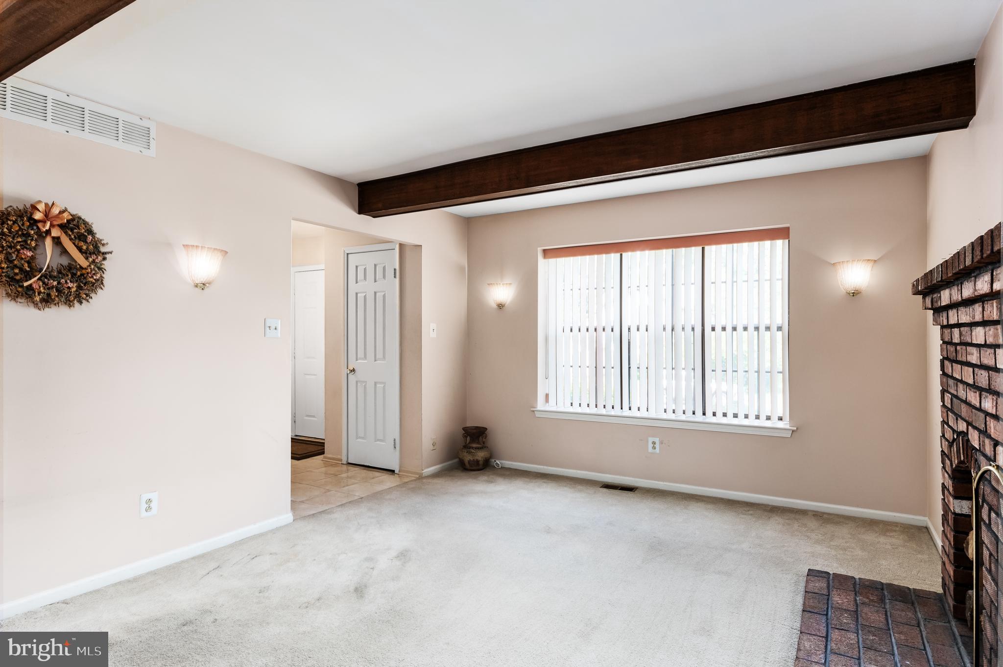 11 Scotch Dr