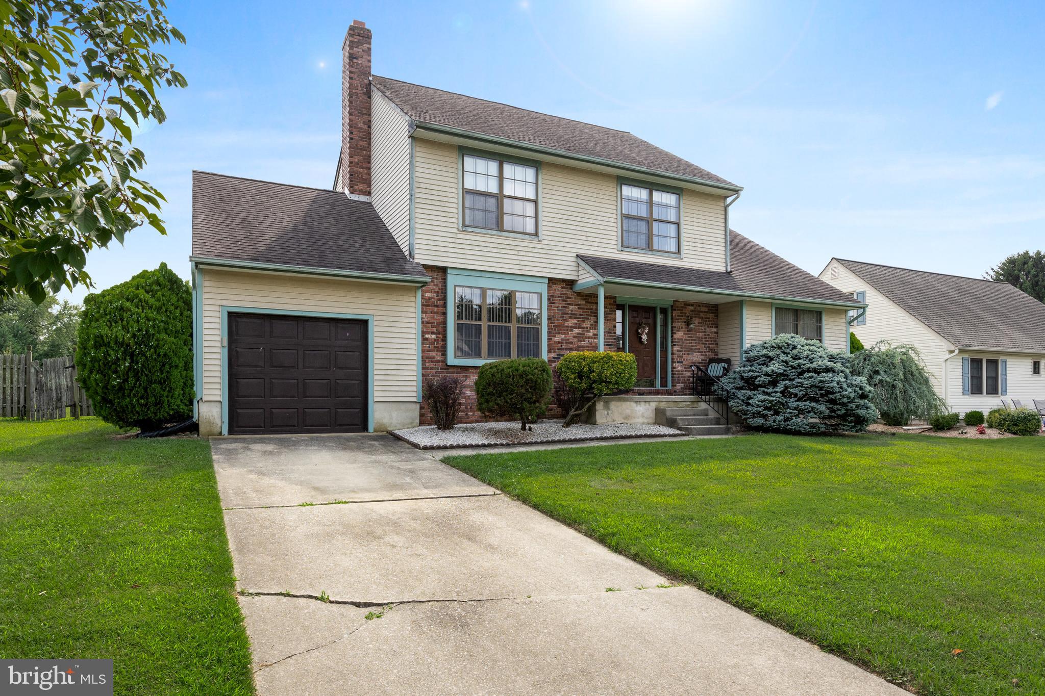 11 Scotch Dr