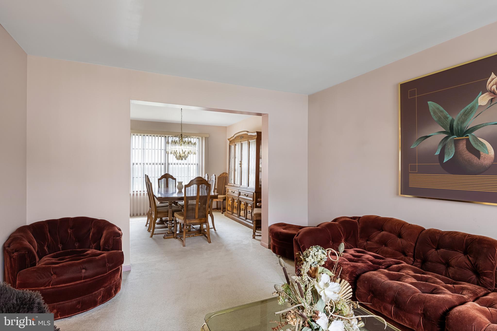 11 Scotch Dr