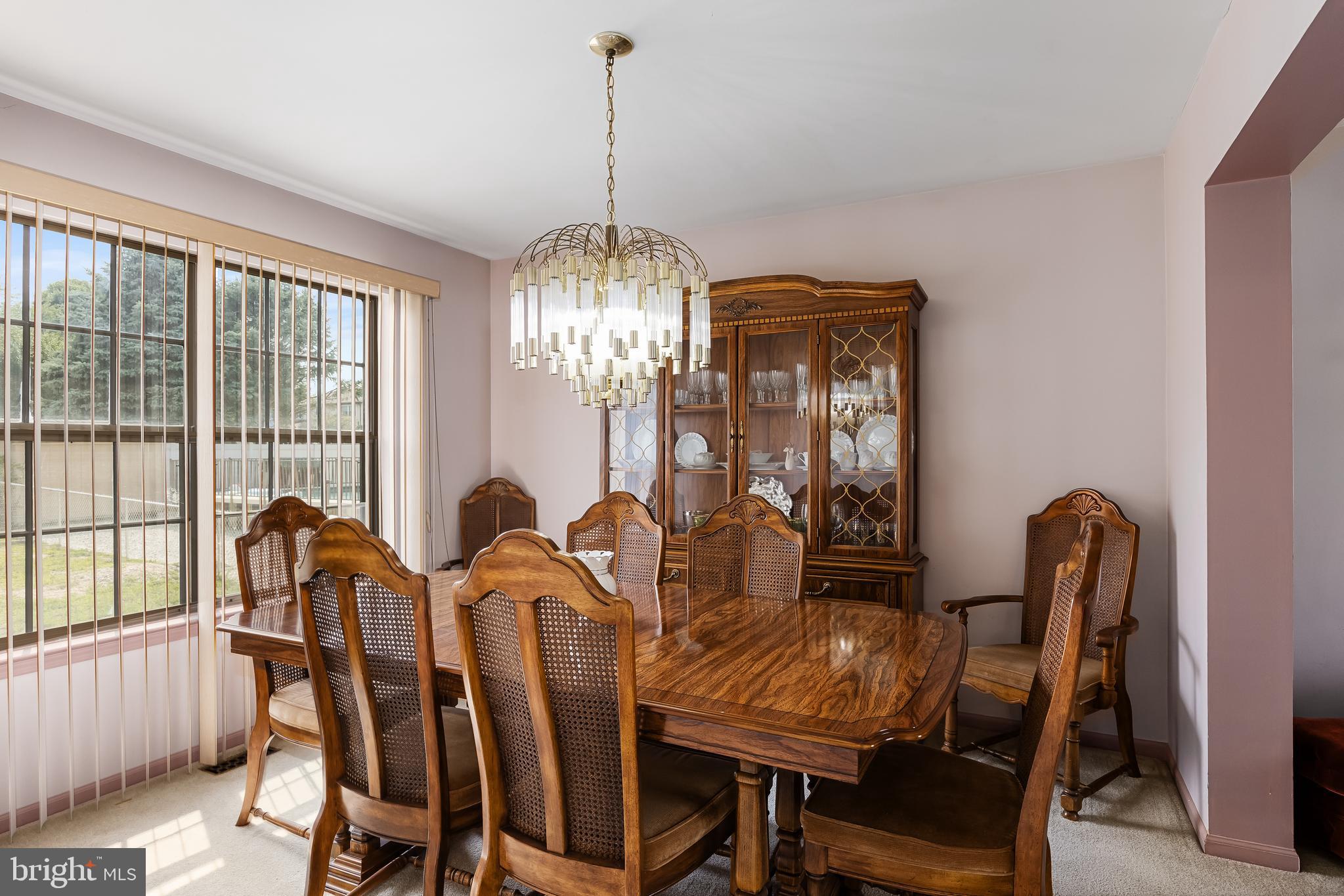 11 Scotch Dr