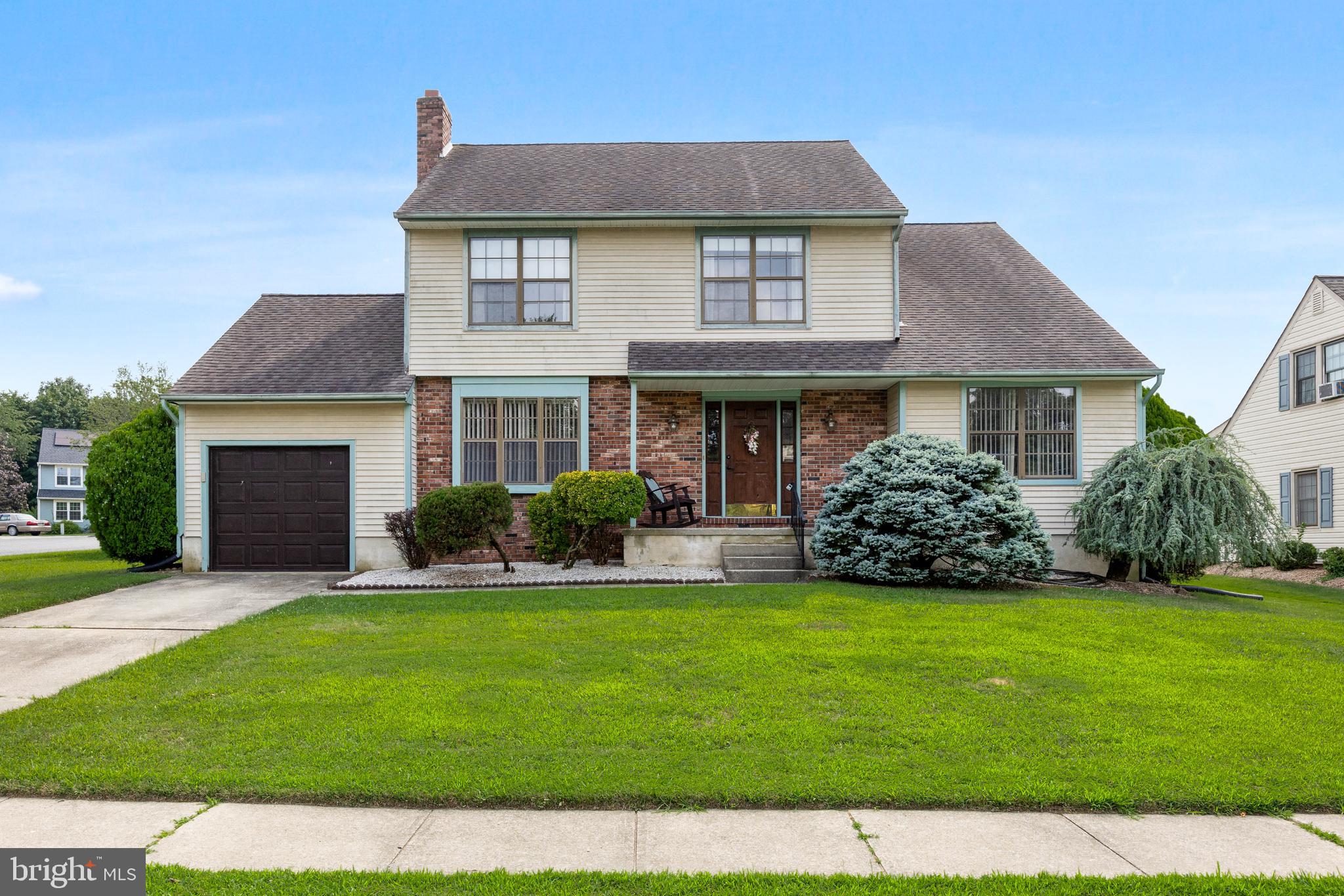 11 Scotch Dr