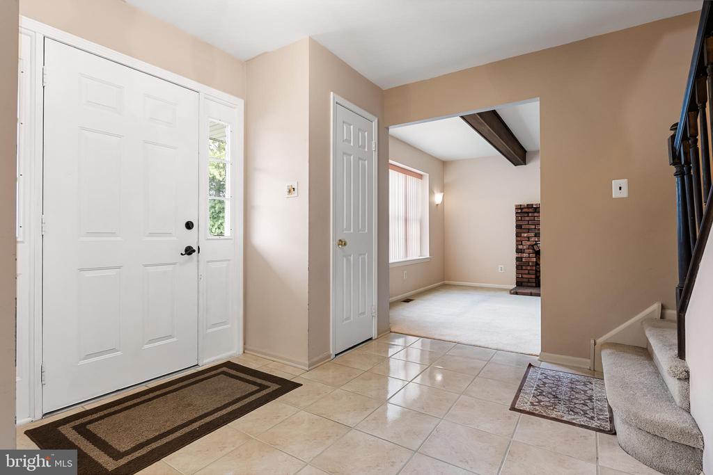11 Scotch Dr