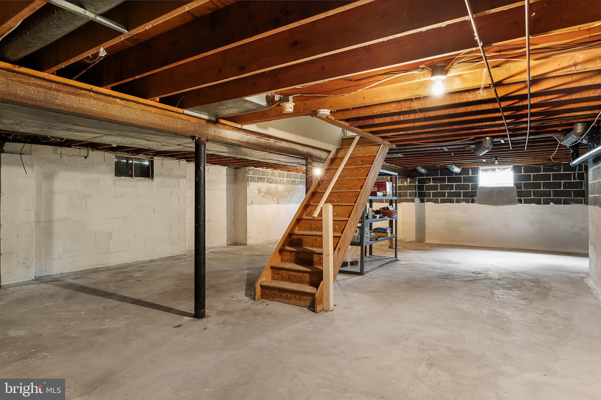 11 Scotch Dr