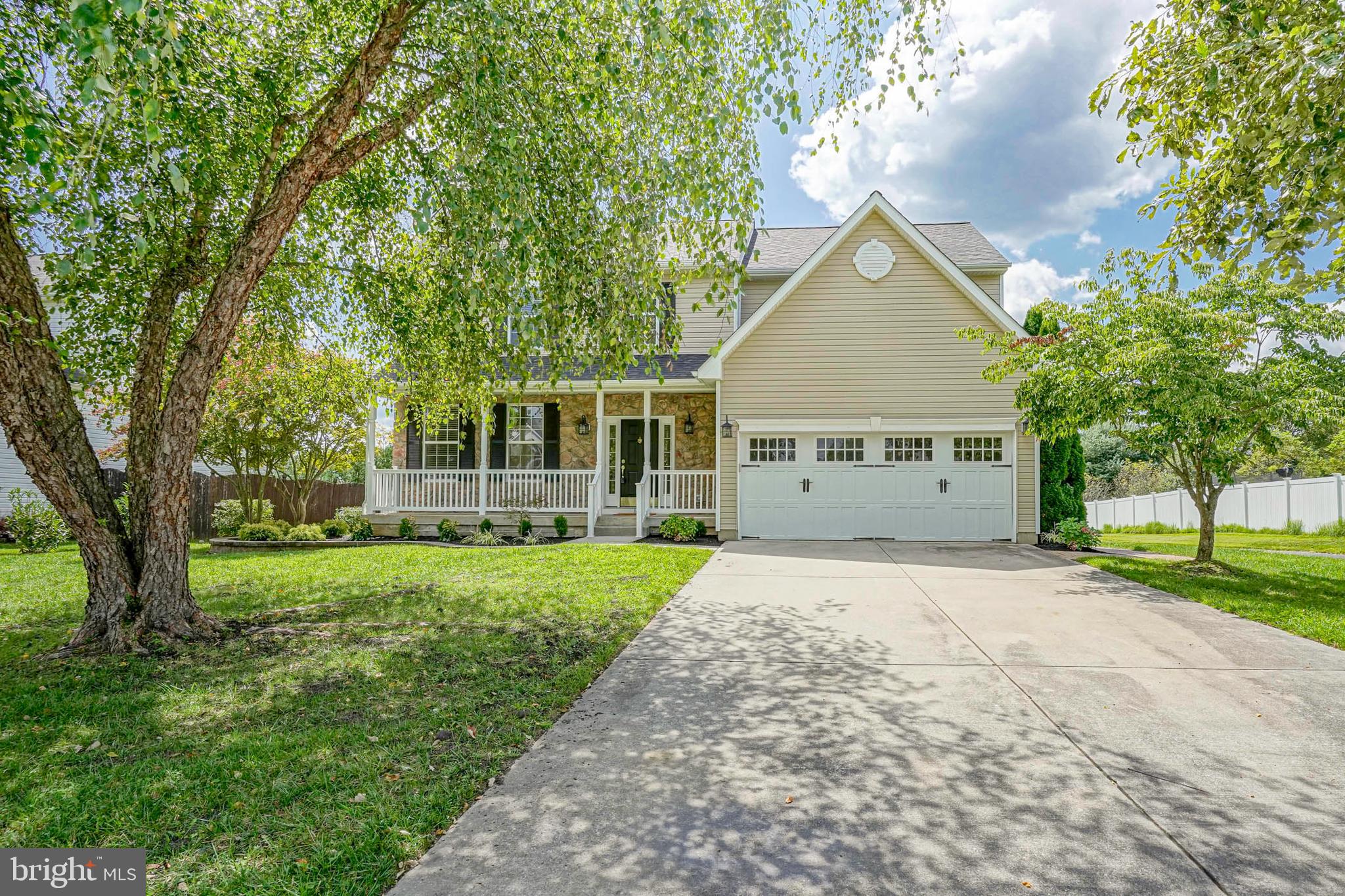 615 IRONWOOD DRIVE