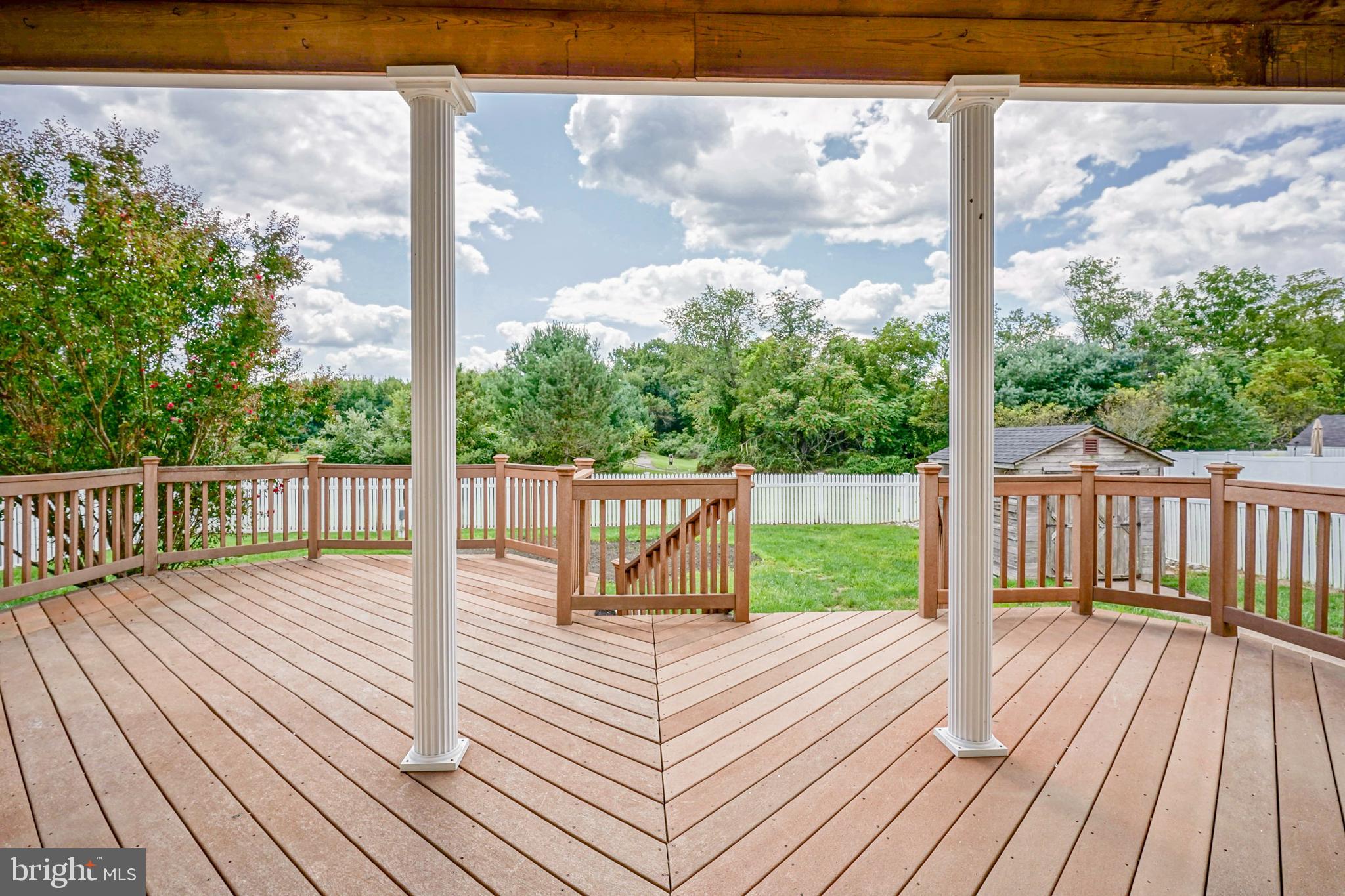 615 IRONWOOD DRIVE
