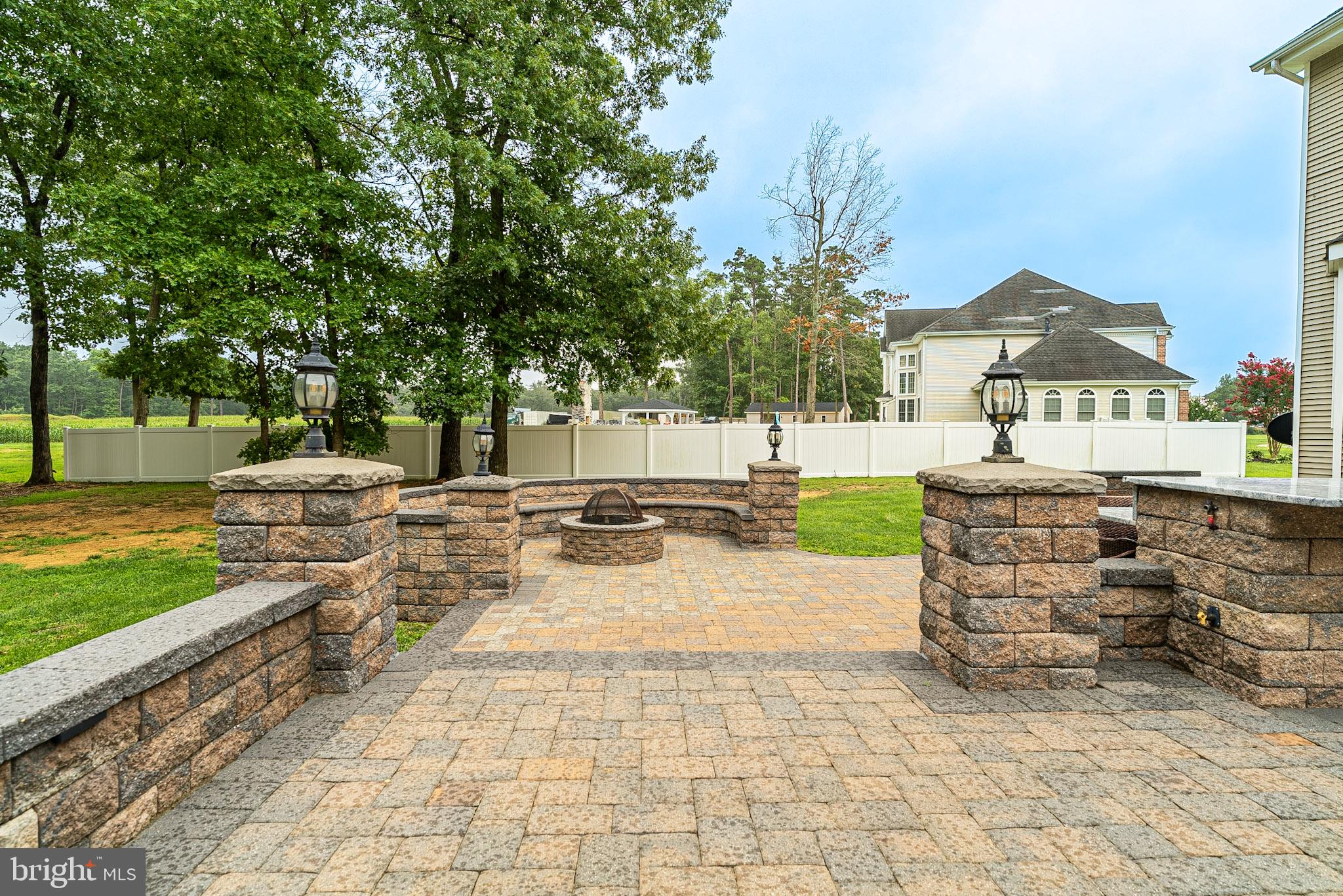 704 RACHEL DRIVE