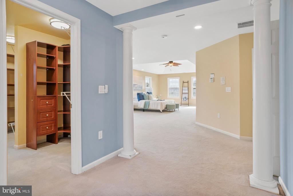 704 RACHEL DRIVE