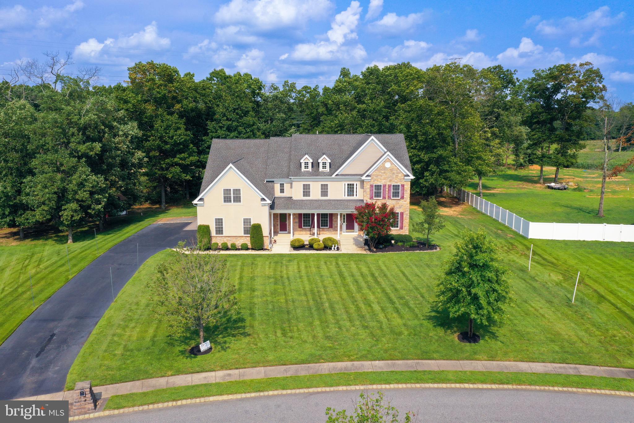 704 RACHEL DRIVE