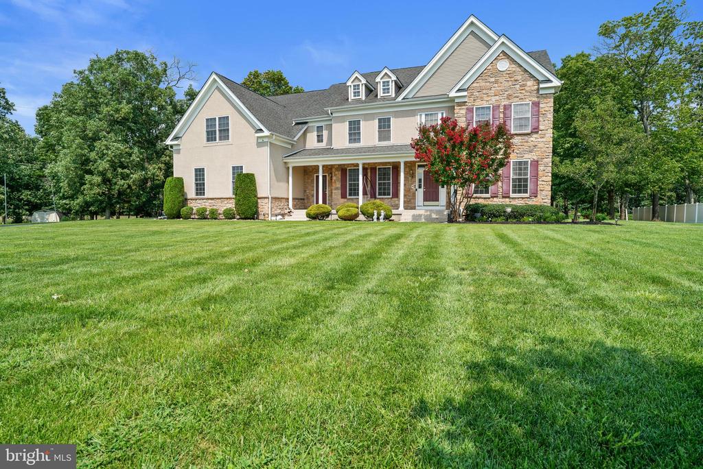 704 RACHEL DRIVE