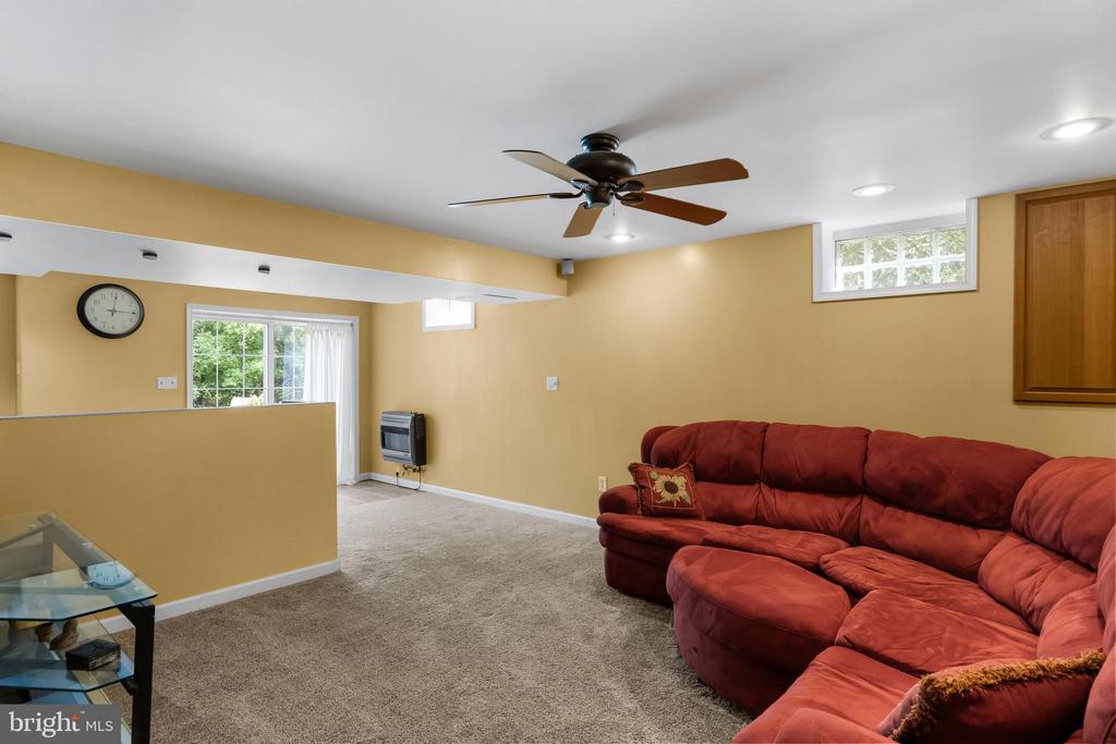 113 Hendrickson Ct