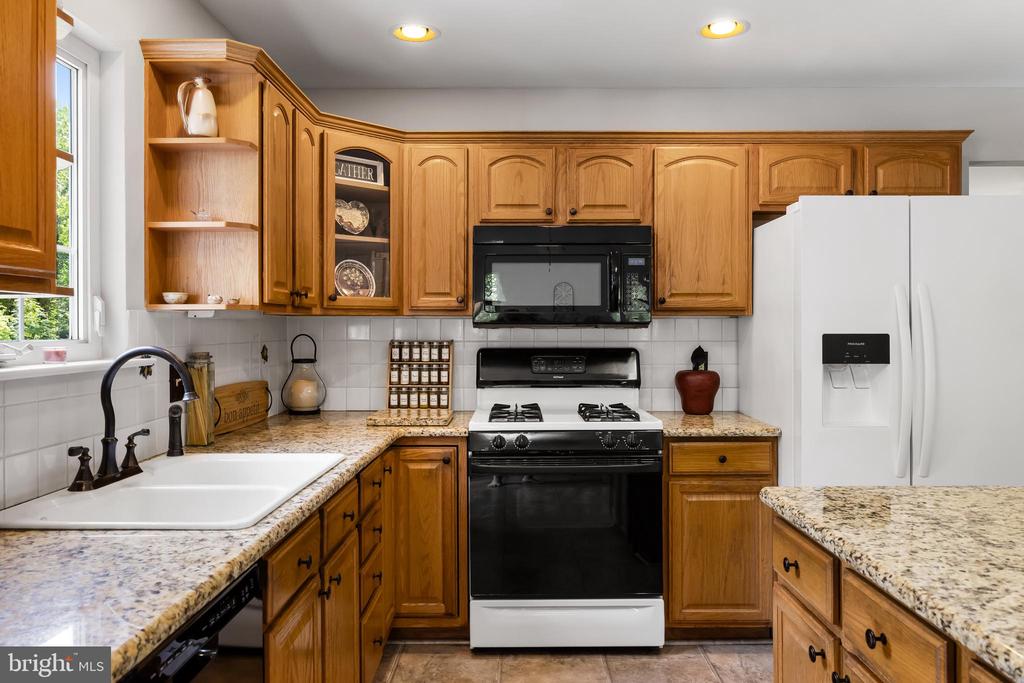 113 Hendrickson Ct