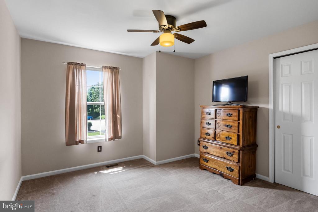 113 Hendrickson Ct