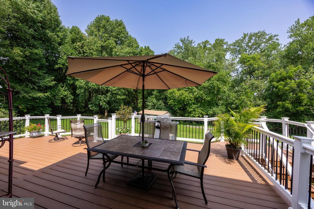 113 Hendrickson Ct