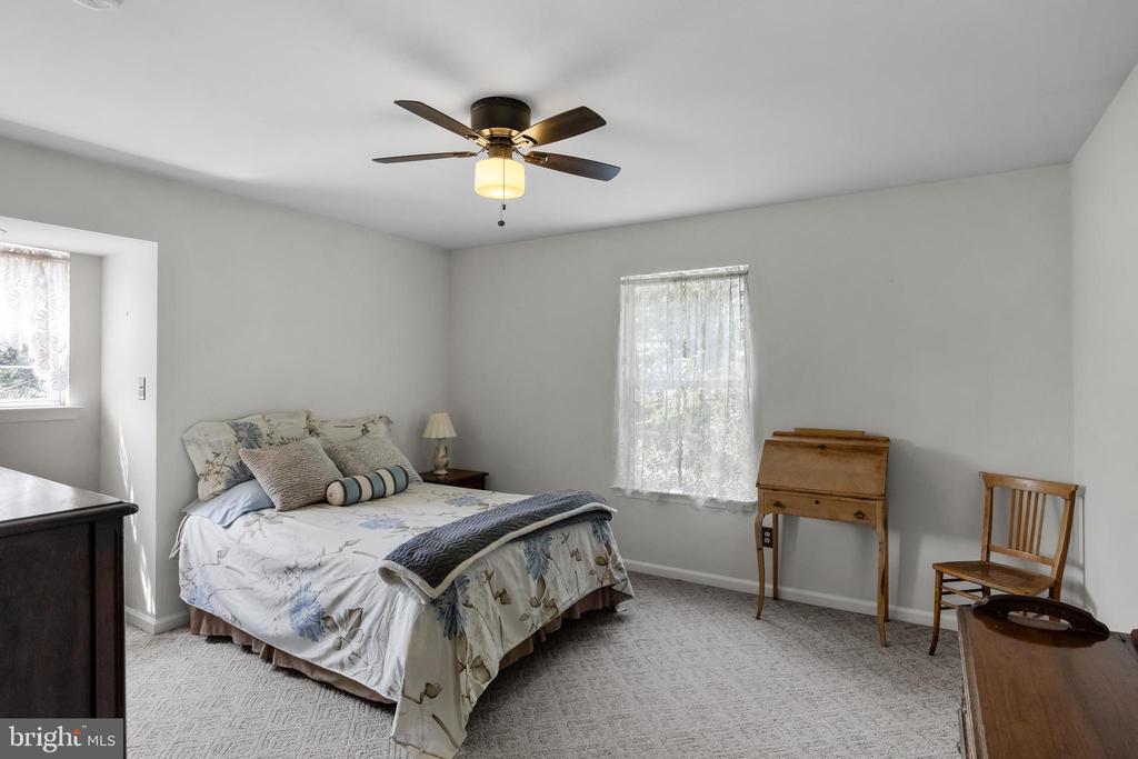 113 Hendrickson Ct