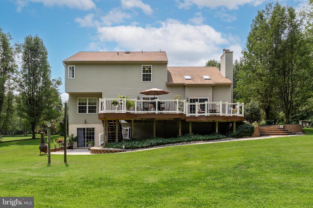 113 Hendrickson Ct