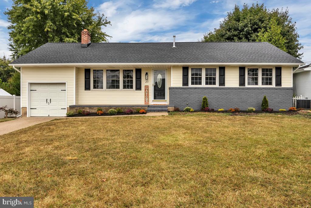 20 SOMERS AVENUE