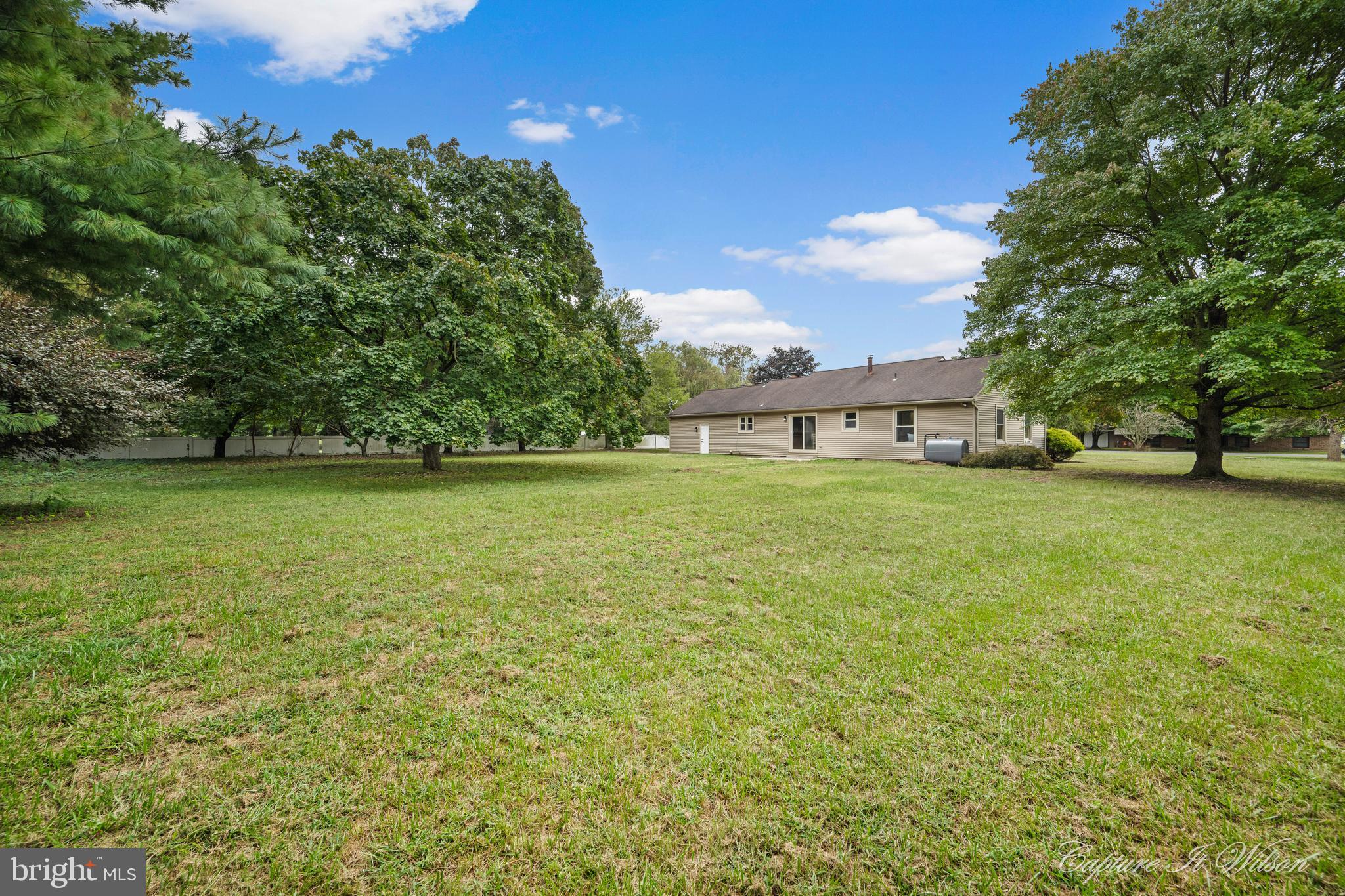 19 VIERECK ROAD