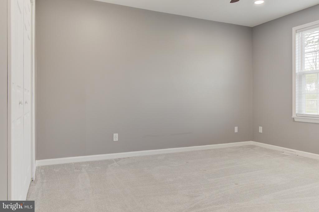 11 NOVA CT