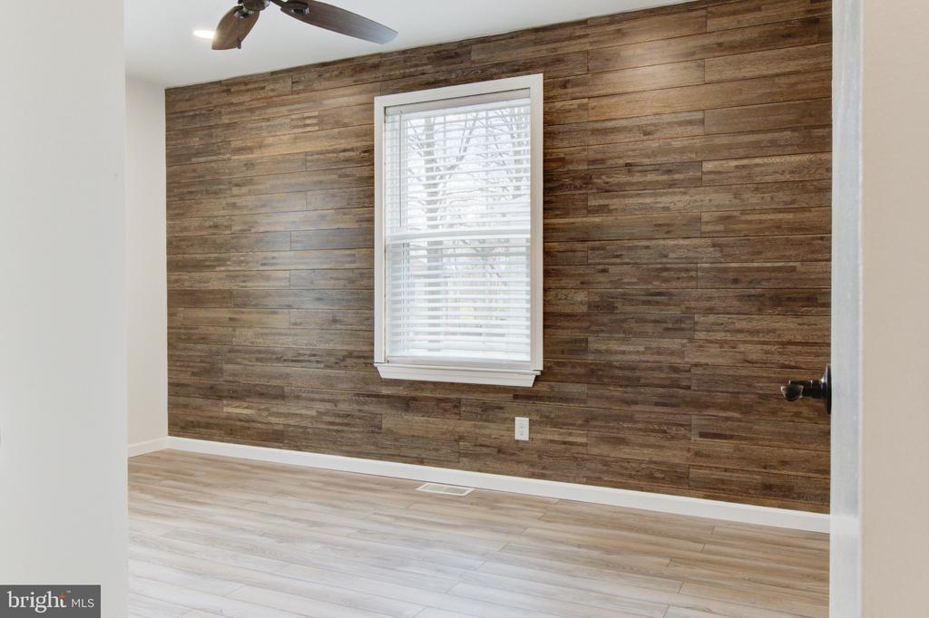 11 NOVA CT