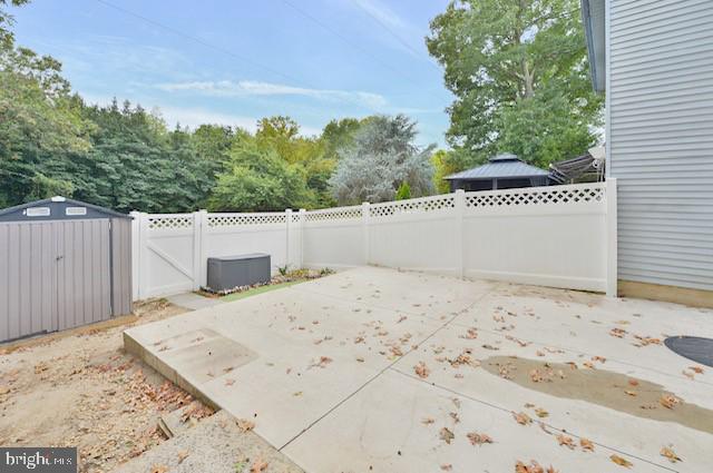 1036 BAYWOOD DRIVE
