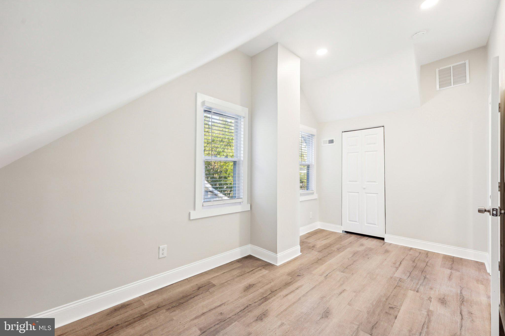576 SALEM AVENUE