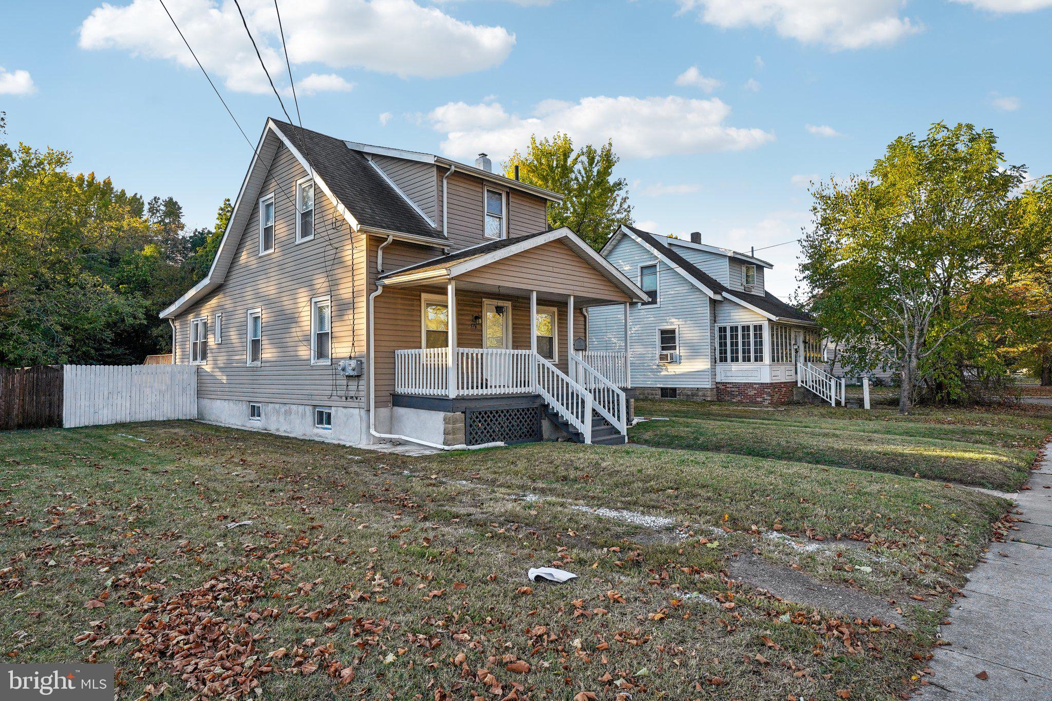 576 SALEM AVENUE