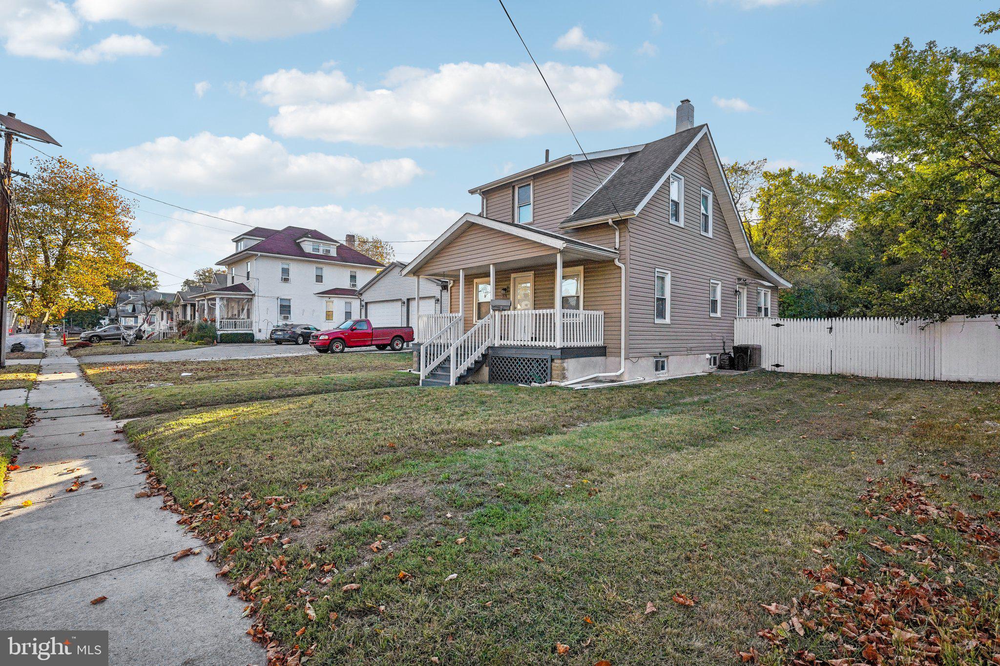 576 SALEM AVENUE