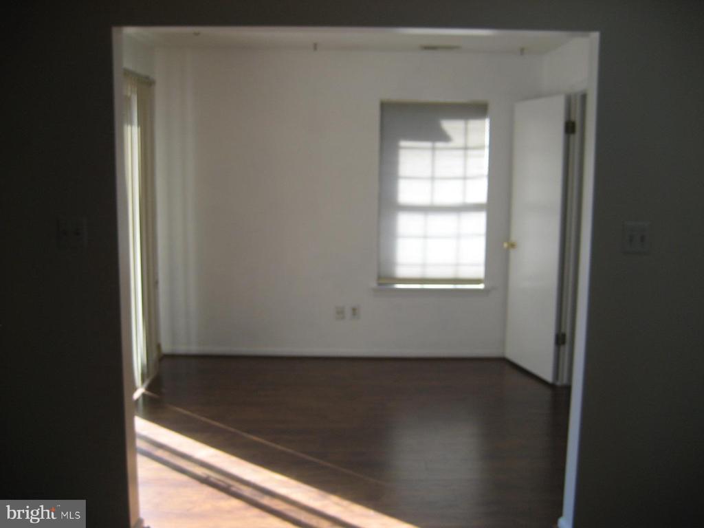 24 NEVILLE COURT