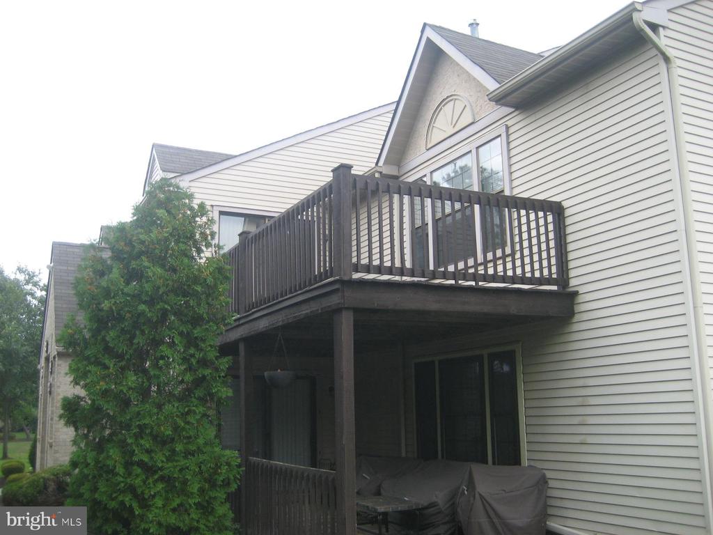 24 NEVILLE COURT