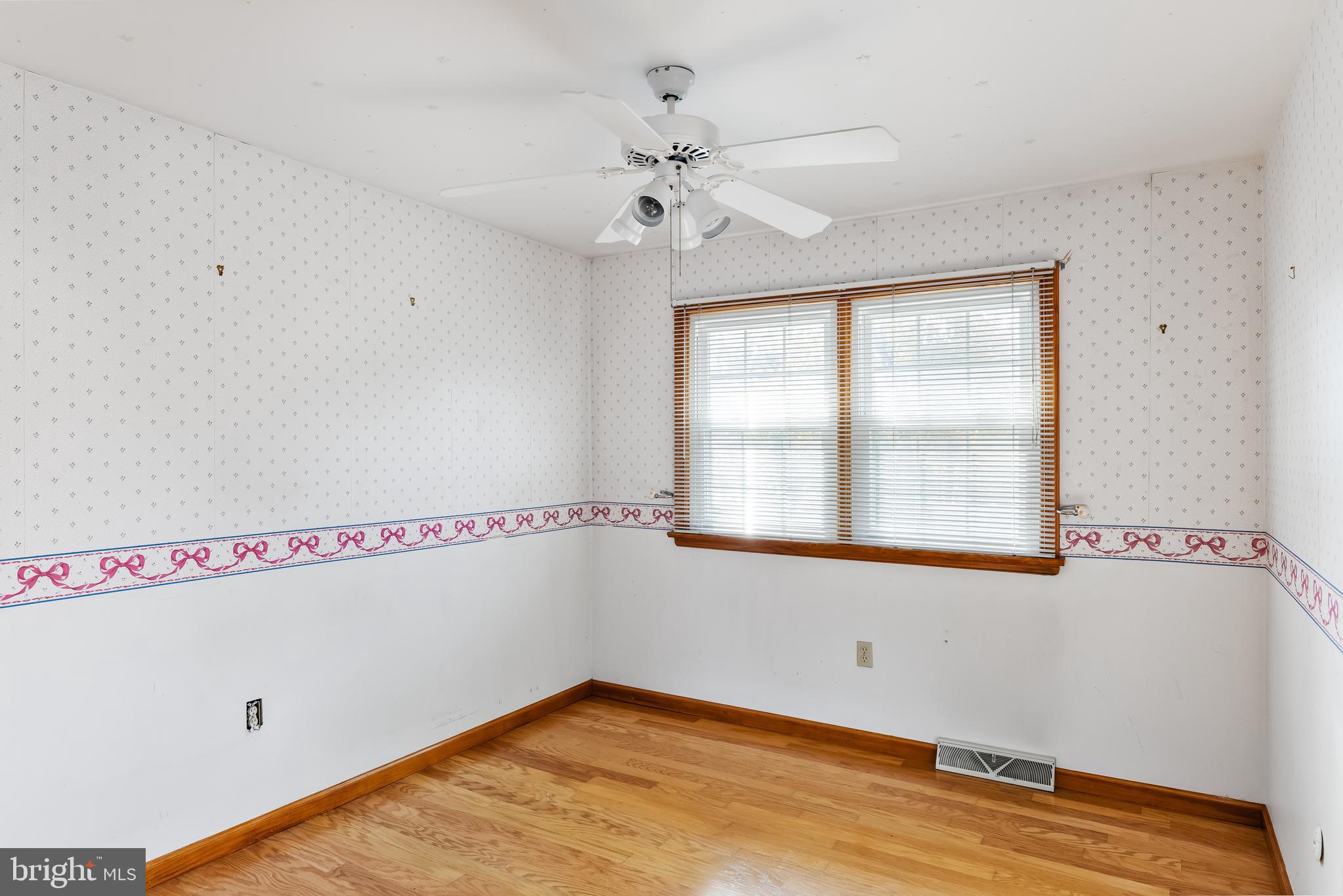 46 Glen Echo Ave