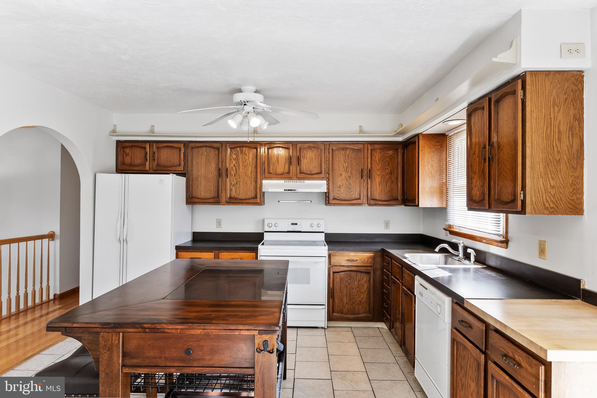 46 Glen Echo Ave
