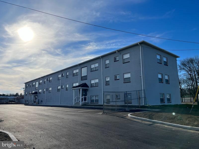 910 GATEWAY BOULEVARD C2