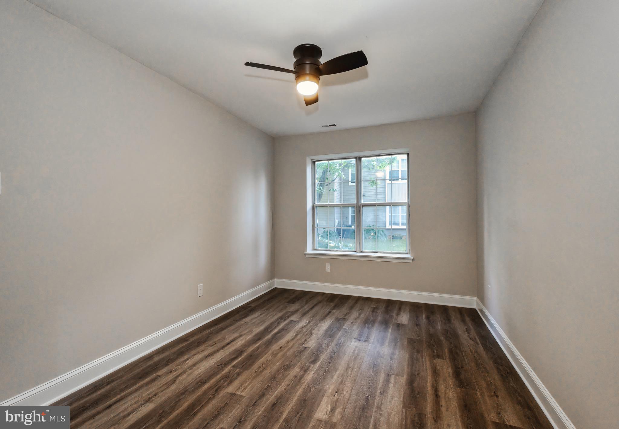 1303 HAWTHORNE COURT