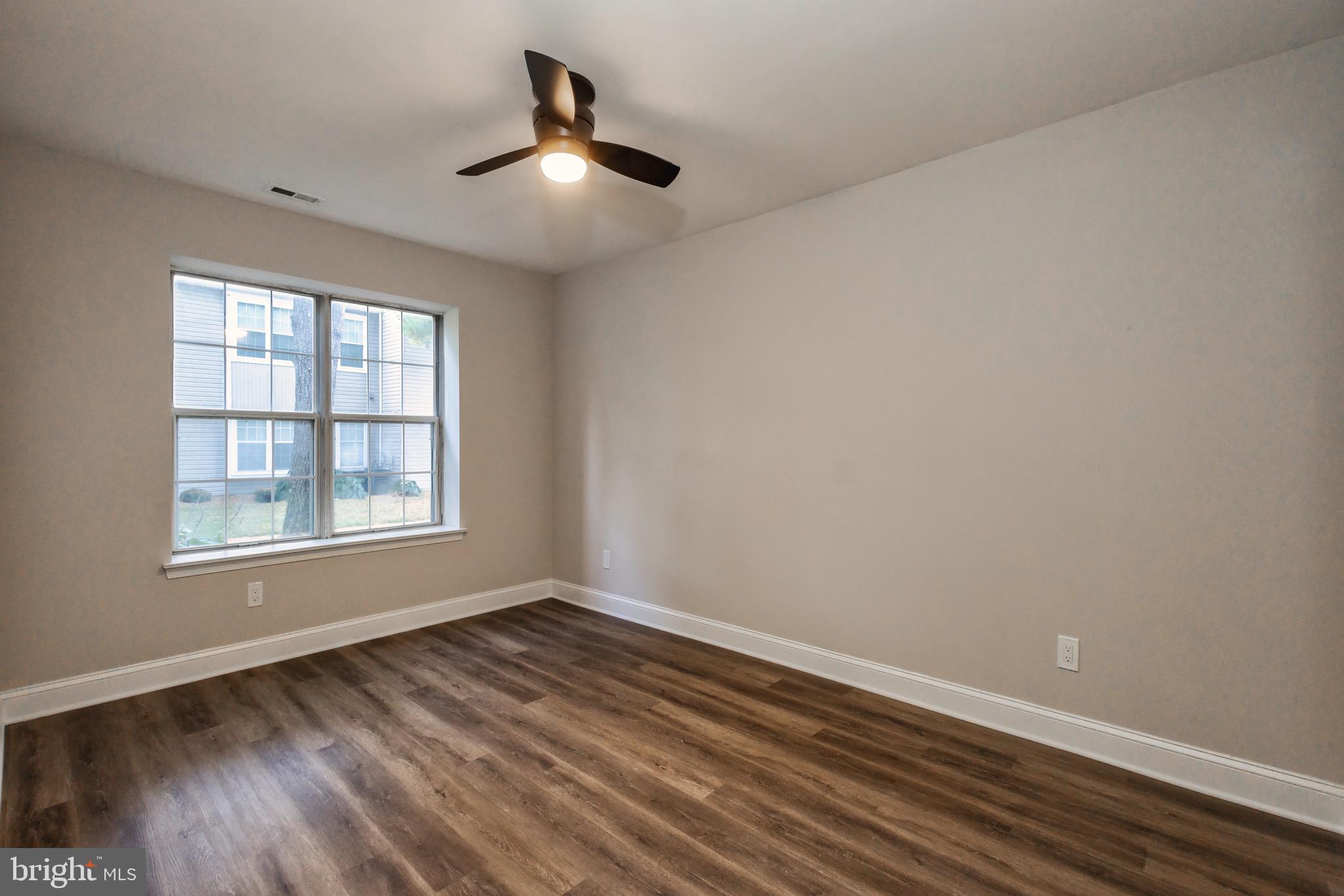 1303 HAWTHORNE COURT