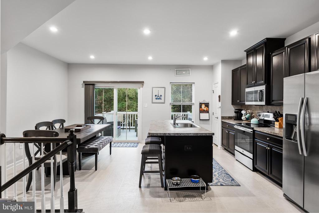 2402 Lamington Ct