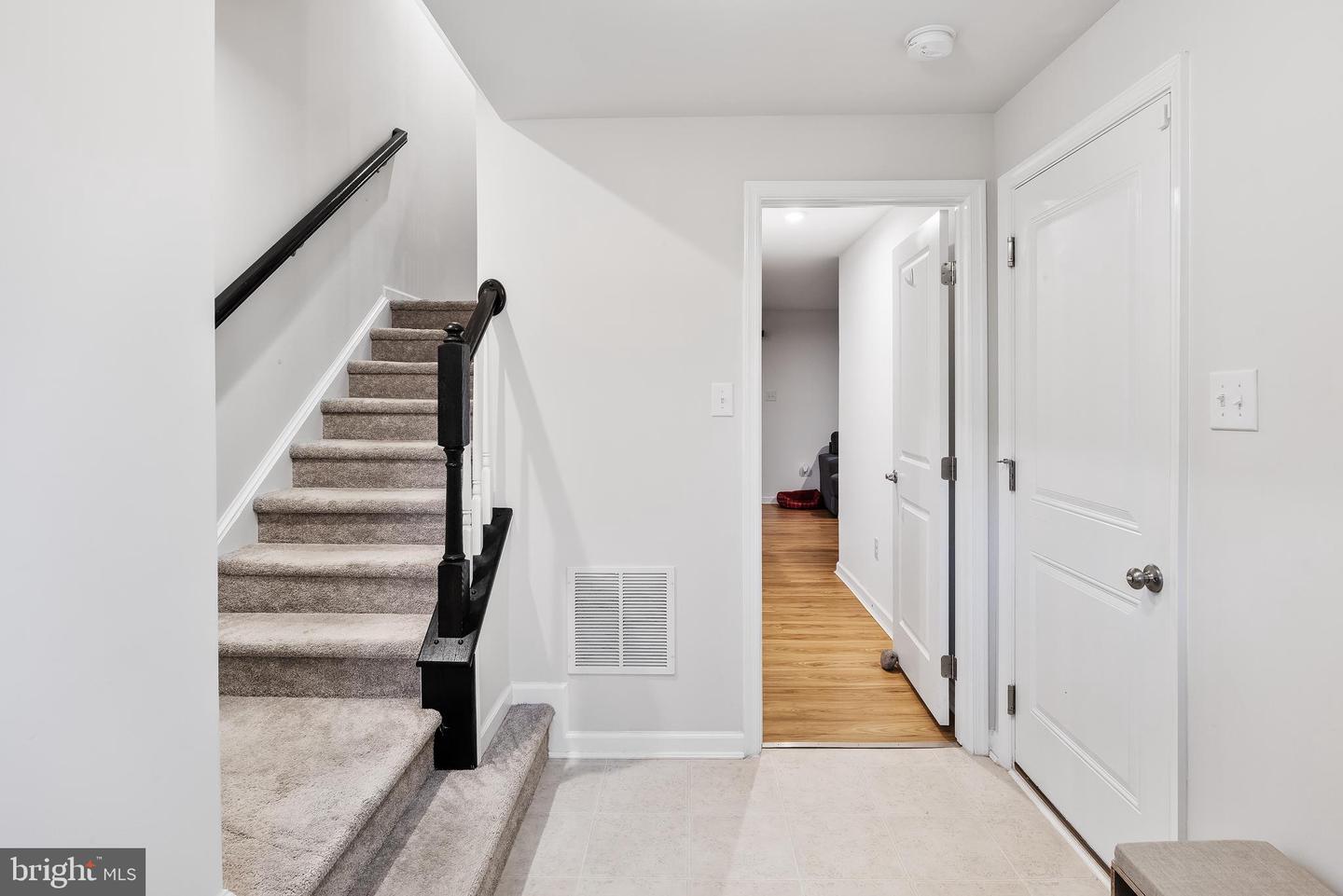 2402 Lamington Ct